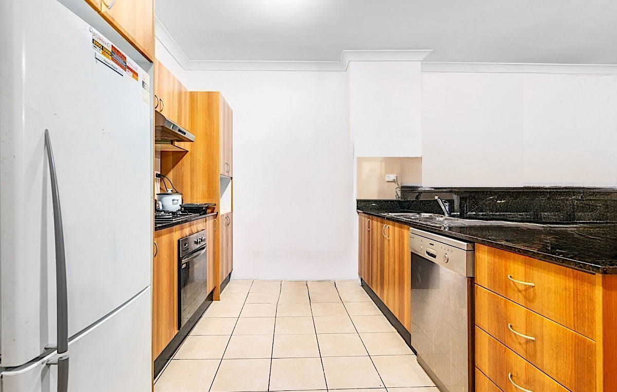 1202/57-59 Queen Street, photo 3