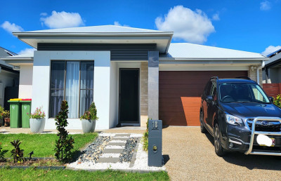 Modern House in Helensvale for rent. PLEASE REGISTER FOR ALL INSPECTIONS AT rentals.southport@multidynamic.com.au