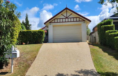 Beautiful 4 bedroom family house for rent. PLEASE REGISTER FOR ALL INSPECTIONS AT rentals.southport@multidynamic.com.au