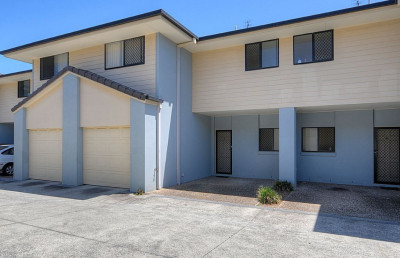 A Great Family Home for Rent In A Great Location! PLEASE REGISTER FOR ALL INSPECTIONS AT : rentals.southport@multidynamic.com.au