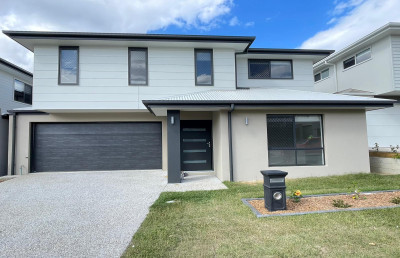 BEAUTIFUL MODERN FAMILY HOME FOR RENT. PLEASE REGISTER FOR ALL INSPECTIONS AT : rentals.southport@multidynamic.com.au
