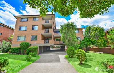 Great Location in Heart of Westmead