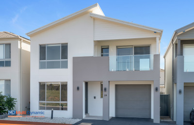 Low Maintenance Brand New 4 Bedroom Townhouse - 4 mins drive to Tallawong Metro
