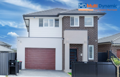 Stunning Double - Storey Home for Lease in Prime Location !!!