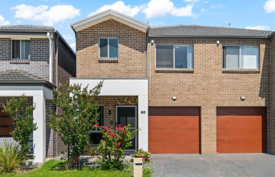 Modern Stylish Town House