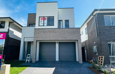 BRAND NEW DOUBLE STOREY + GRANNY FLAT! 7 bedrooms