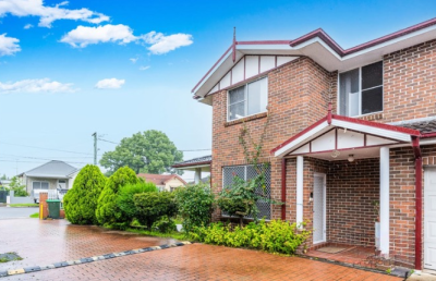 Quiet & Convenient 3-Bedroom Family Home - Walk to Shops & CBD!
