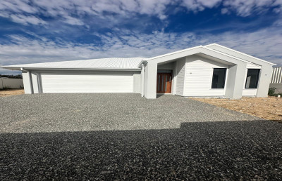Modern Comfort in a Prime Location - Ideal Family Home available for Rent