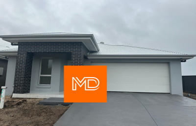 Elegant Single-Storey House on a Spacious 400 sqm Block - Almost Ready to Move In!