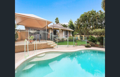 Spacious 4-Bedroom Family Home with Pool in Prime Southport Location for Rent. 