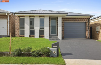 Brand New 5-Bedroom Family Home in Austral!