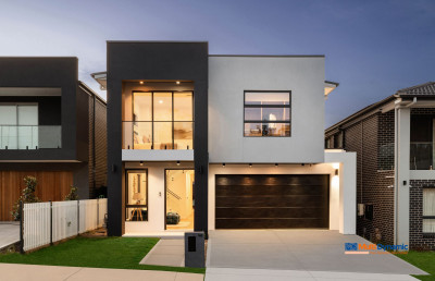 Modern Luxury Living at Its Finest - Grand 6-Bedroom Family Home in Austral