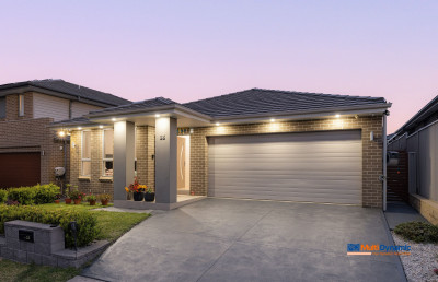 Immaculate 4-bedroom, 2-bathroom family home with a double garage!