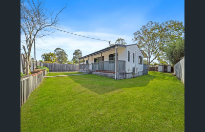 Renovated 3-Bedroom Home With Large Backyard & Alfresco Area in Prime Bethania Location 