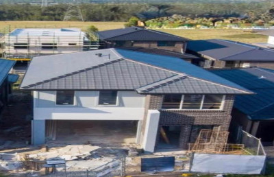 Brand New Five-Bedroom Family House At Austral