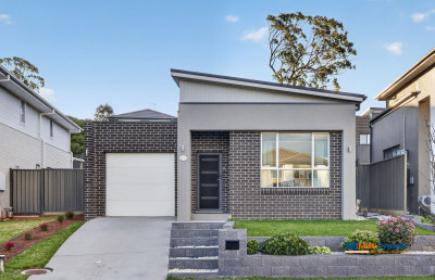Quality Single-Level Living in a Prime Location