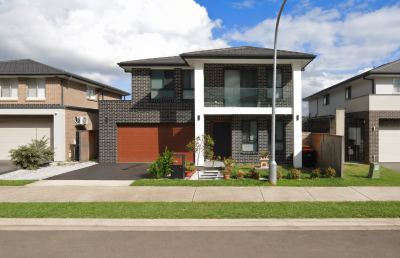 Brand-New 4-Bedroom Family Home with 3 Bathrooms, Extended Alfresco & Balcony in Austral