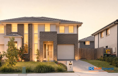 Park Facing Home Within Walking Distance to Edmondson Park Station & Ed.Square