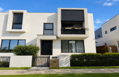 Spacious 3-Bedroom Home in Popular Fifth Avenue, Austral - Close to Unity Grammar
