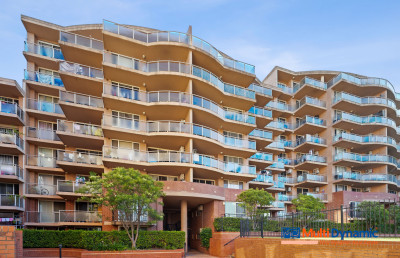 Modern Two-Bedroom Apartment in a Prime Auburn Location