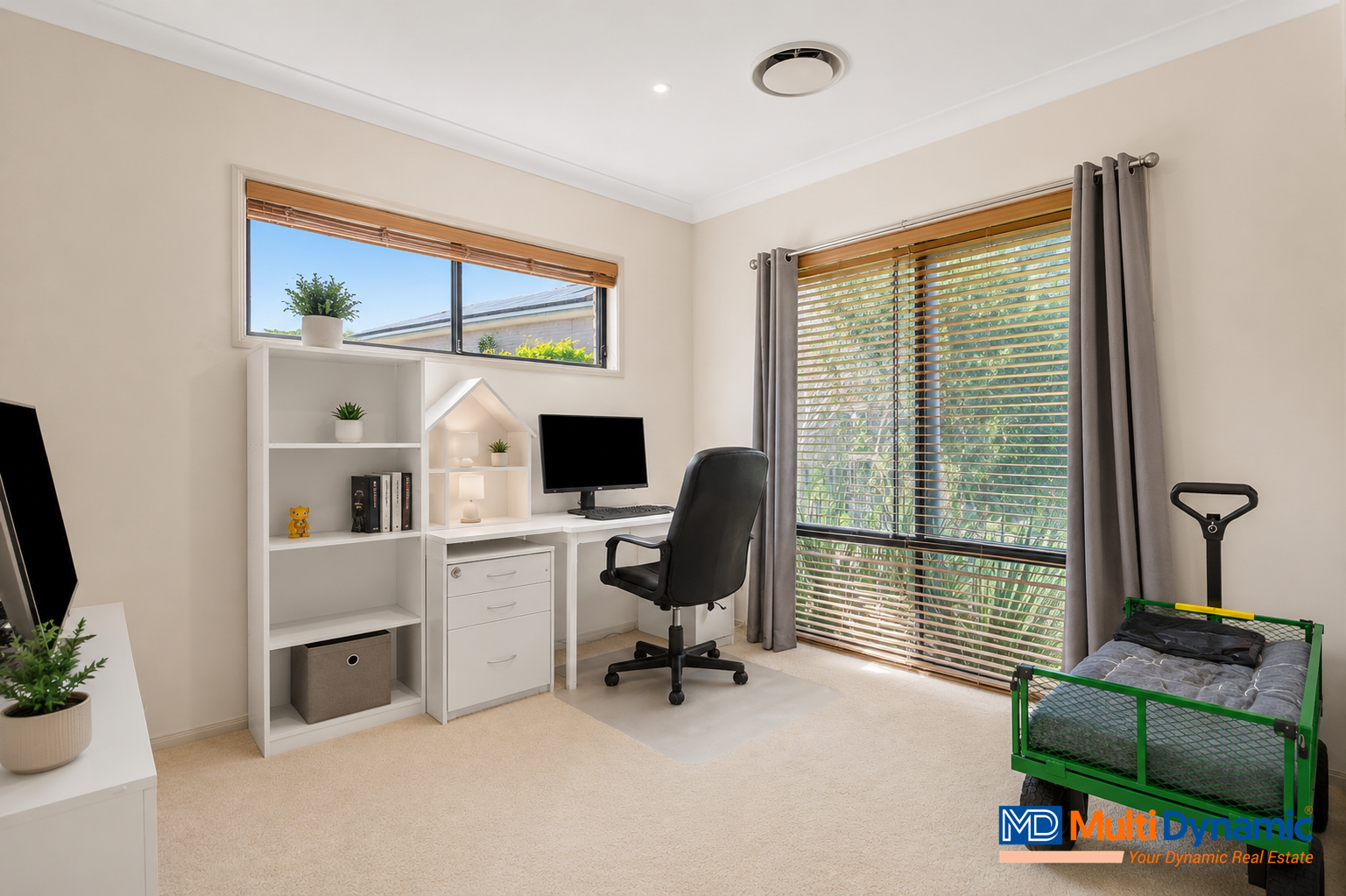 5 Brittany Drive, photo 4