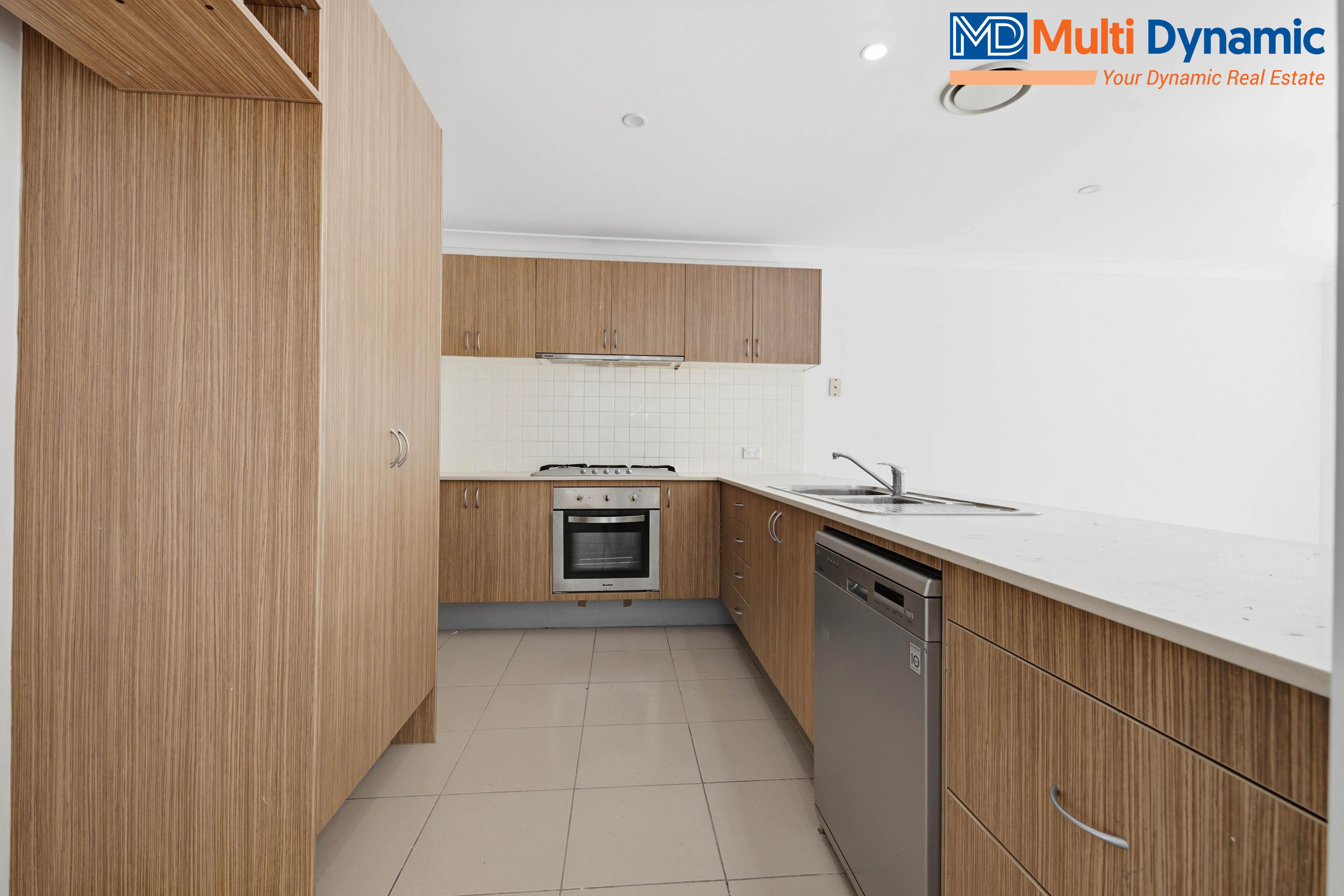13 Ingleburn Gardens Drive, photo 4